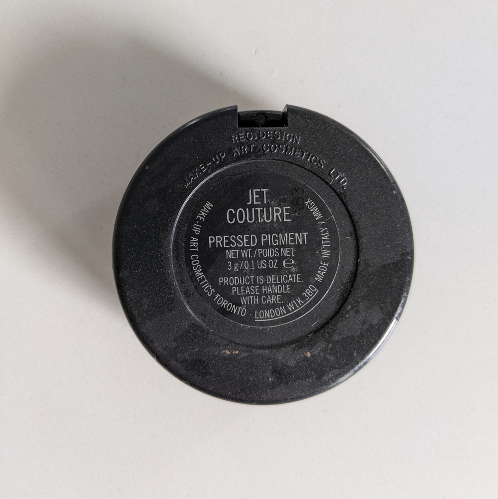 Jet Couture Pressed Pigment